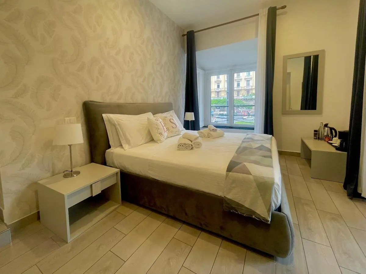Guest house B&B Bovio Square XIV Naples