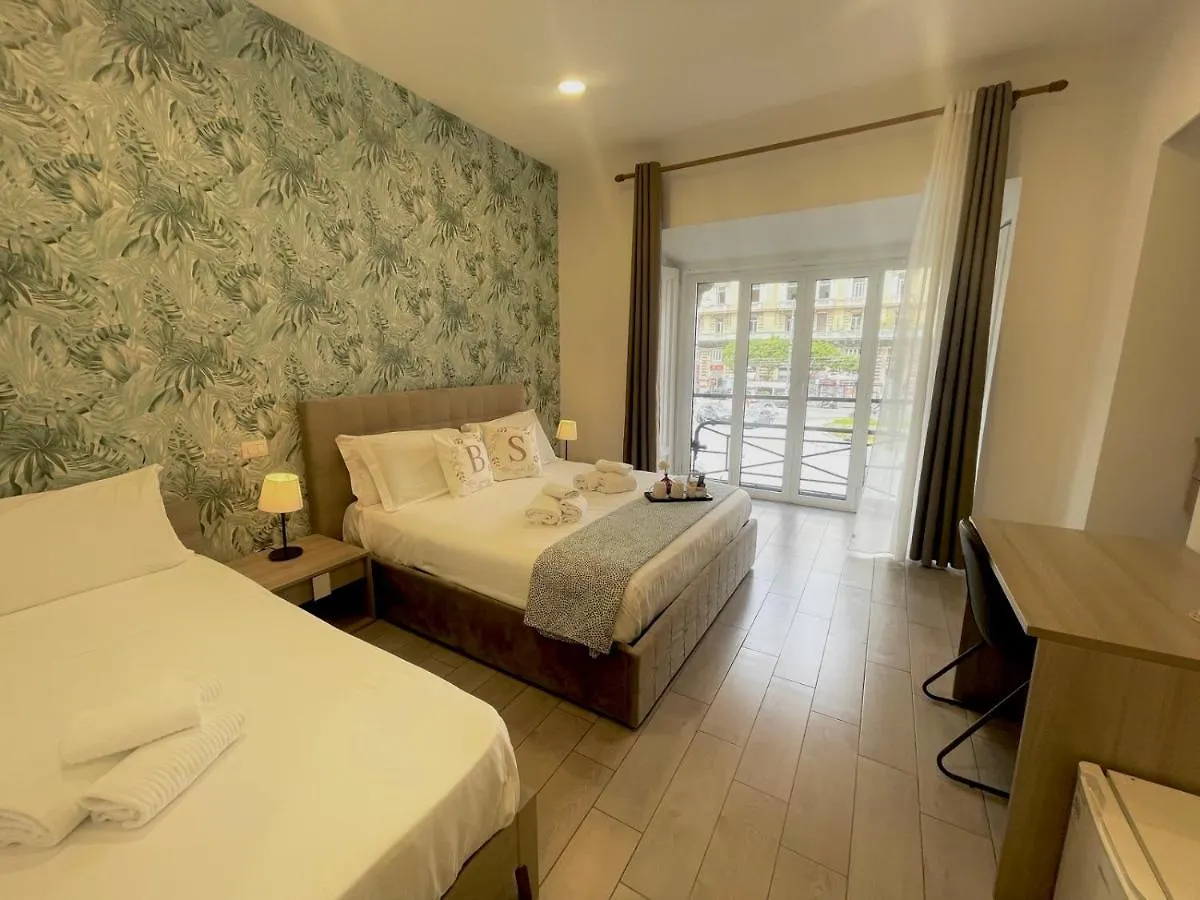 ** Guest house B&B Bovio Square XIV Naples Italy