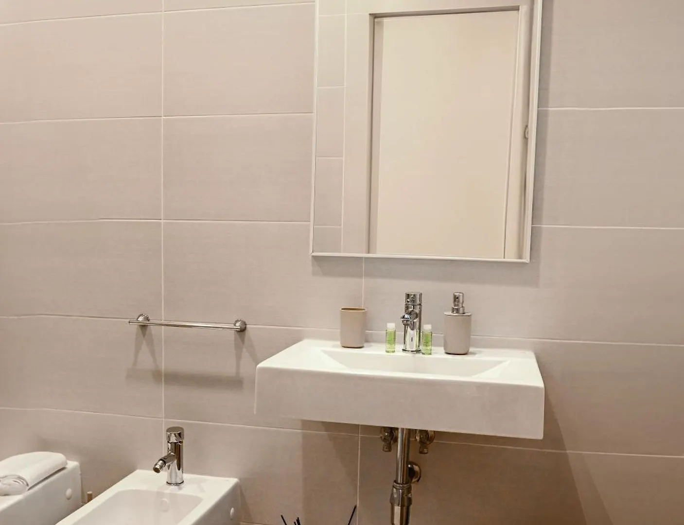B&B Bovio Square XIV Naples Guest house