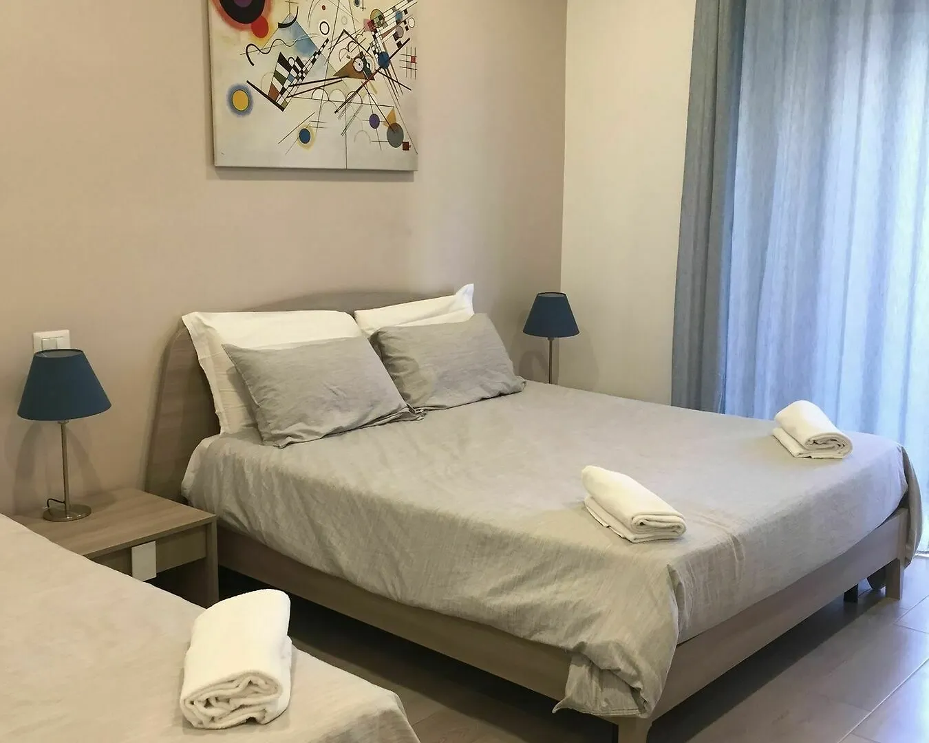 Guest house B&B Bovio Square XIV Naples