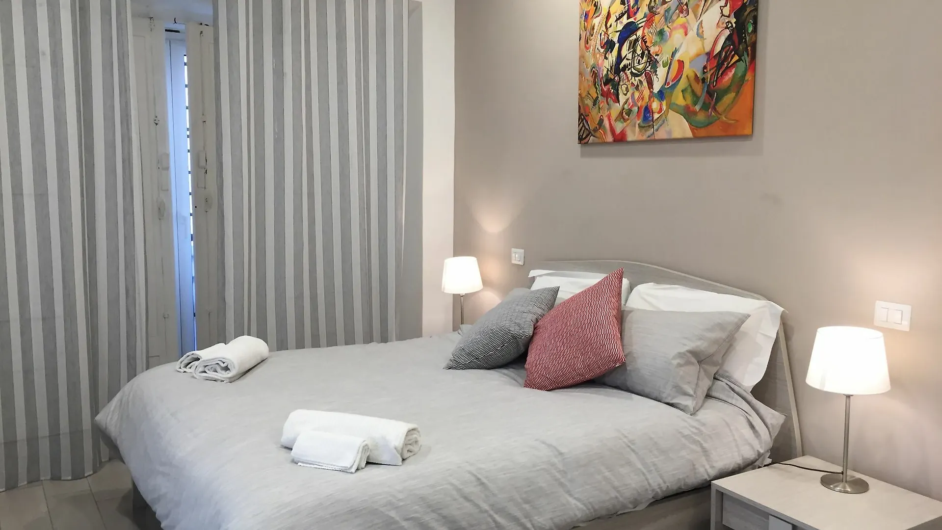 B&B Bovio Square XIV Naples Guest house