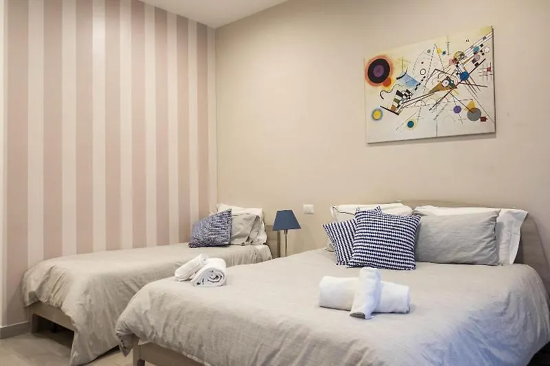 ** Penzion B&B Bovio Square XIV Neapol Itálie